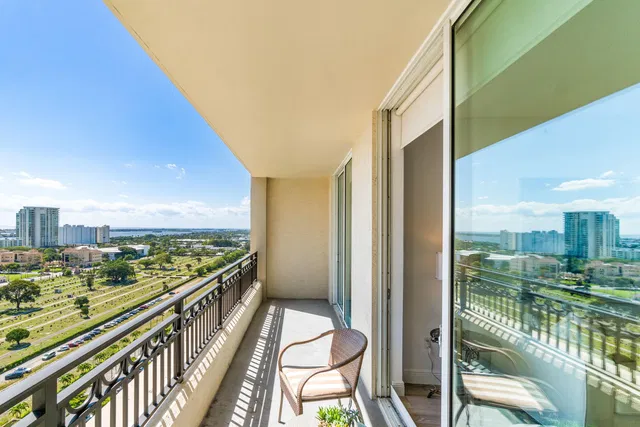 CityPlace South Tower Unit 1817 photo 19