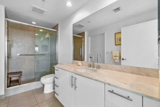 CityPlace South Tower Unit 1817 photo 24