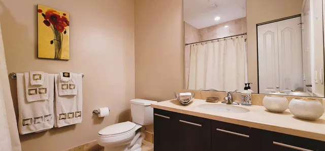 The Whitney Unit 330 photo 13