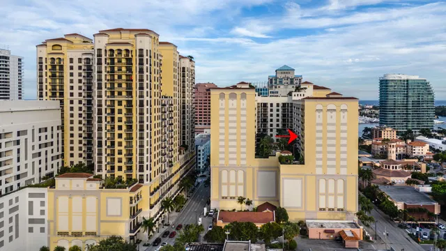 One City Plaza Unit 1027 photo 39