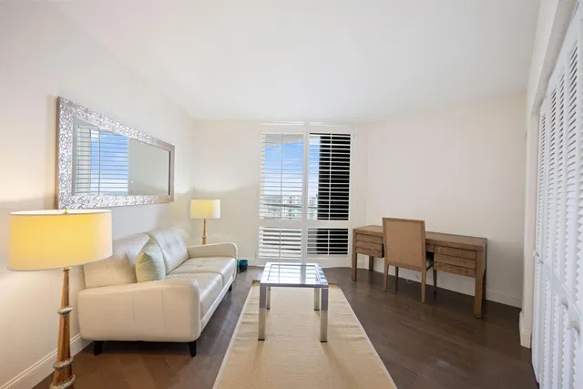 The Plaza of The Palm Beaches Unit 23a photo 9