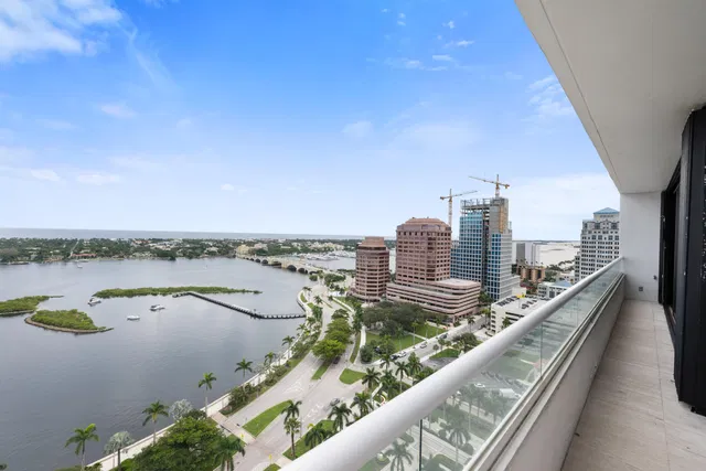 The Plaza of The Palm Beaches Unit 23a photo 16