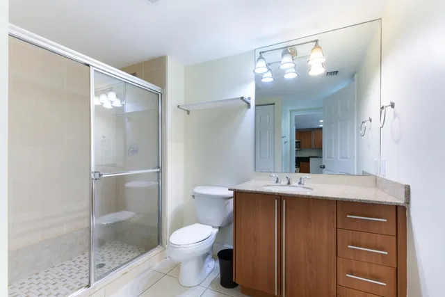 610 Clematis Unit 530 photo 13