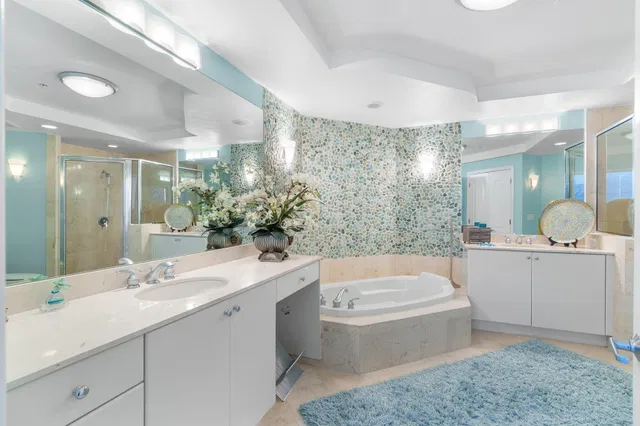 One City Plaza Unit 1203 photo 18