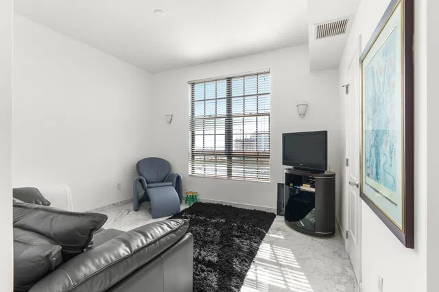 One City Plaza Unit 1203 photo 42