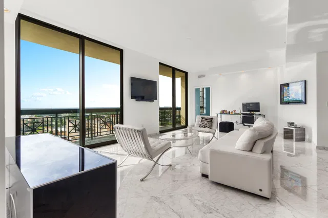 One City Plaza Unit 1203 photo 46