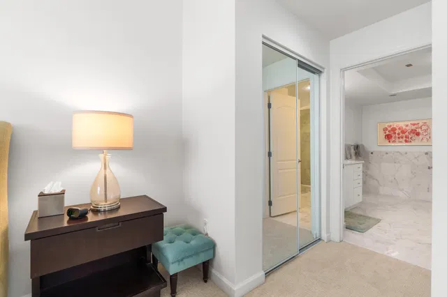 One City Plaza Unit 1002 photo 30