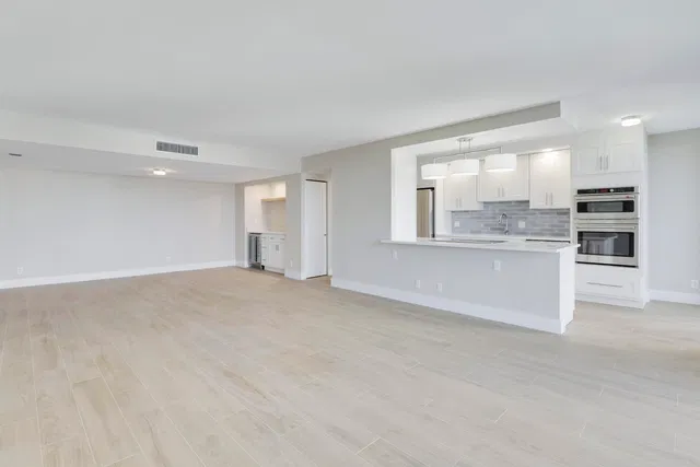 1701 S Flagler Unit 707 photo 11