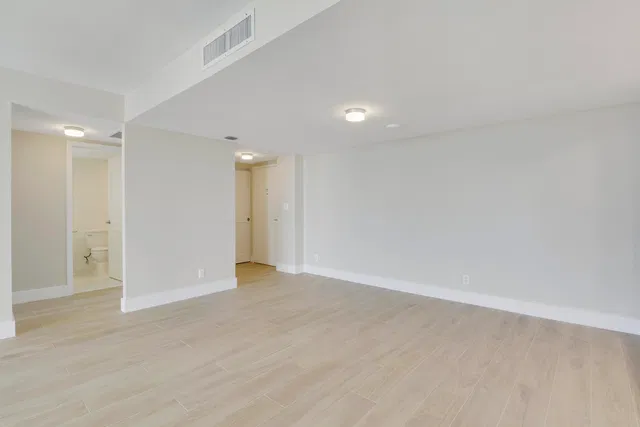 1701 S Flagler Unit 707 photo 26