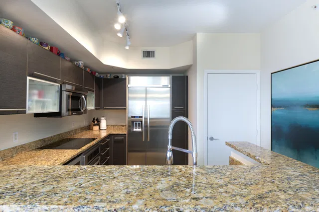 CityPlace South Tower Unit 1711 photo 8