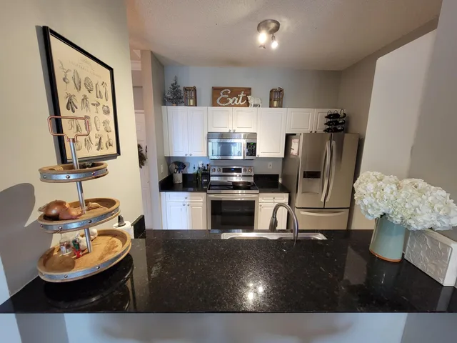 The Tower Condominium at Cityplace Unit 1207 photo 6