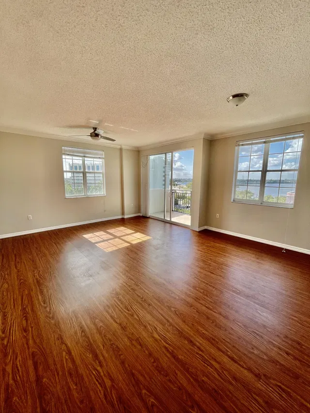 The Montecito Unit 613 photo 5