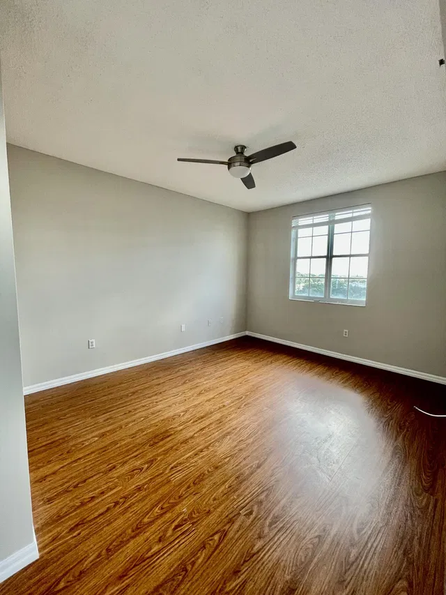 The Montecito Unit 613 photo 14