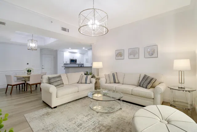 One City Plaza Unit 714 photo 10