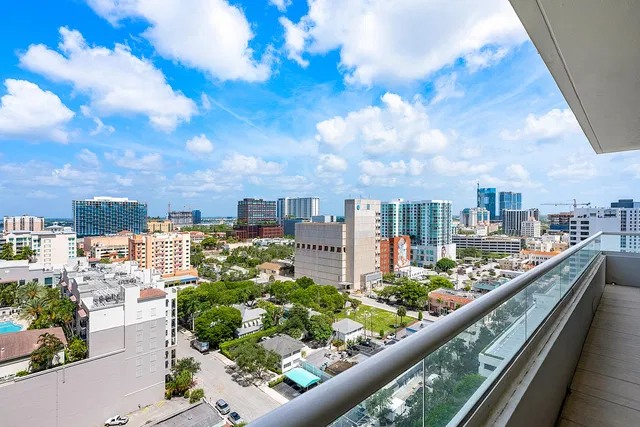 The Plaza of The Palm Beaches Unit 18e photo 7