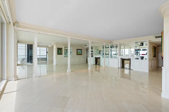 The Plaza of The Palm Beaches Unit 18e photo 13