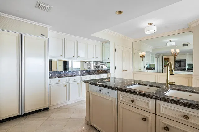 The Plaza of The Palm Beaches Unit 18e photo 19