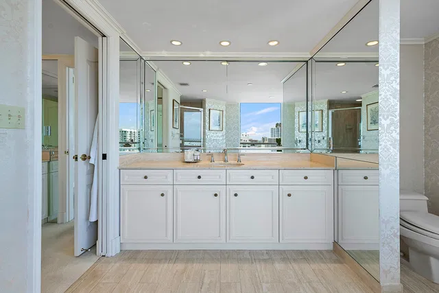 The Plaza of The Palm Beaches Unit 18e photo 24