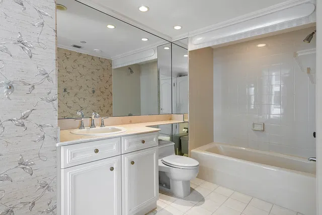 The Plaza of The Palm Beaches Unit 18e photo 28