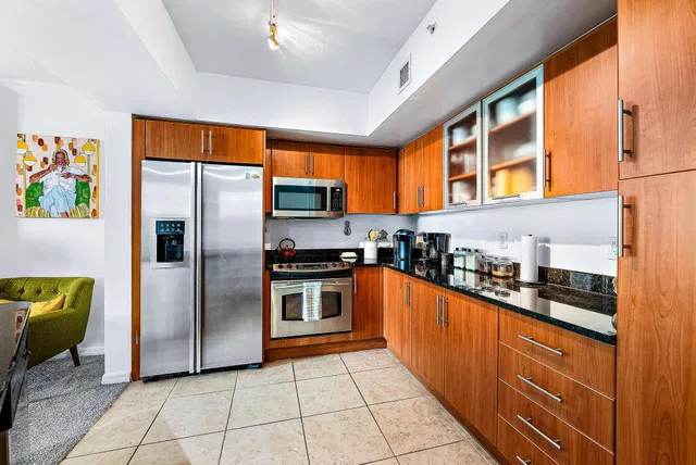 The Prado Unit 630 photo 10