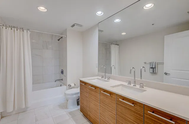 City Palms Unit 207 photo 11