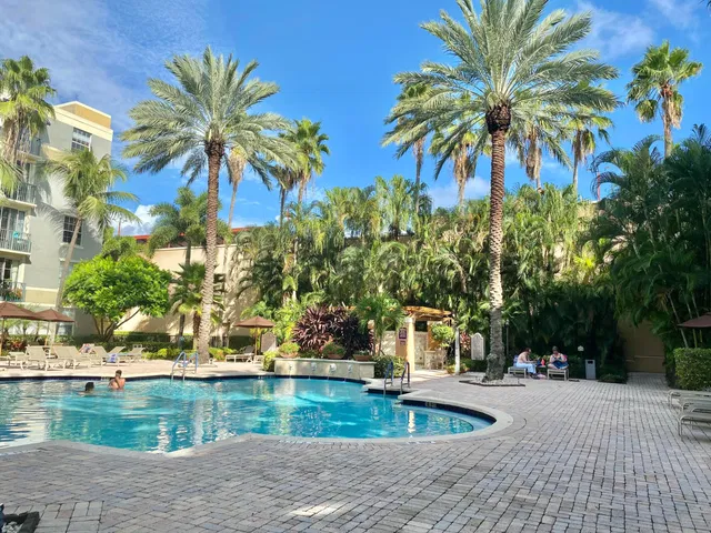 Courtyards in Cityplace Unit 101 photo 27