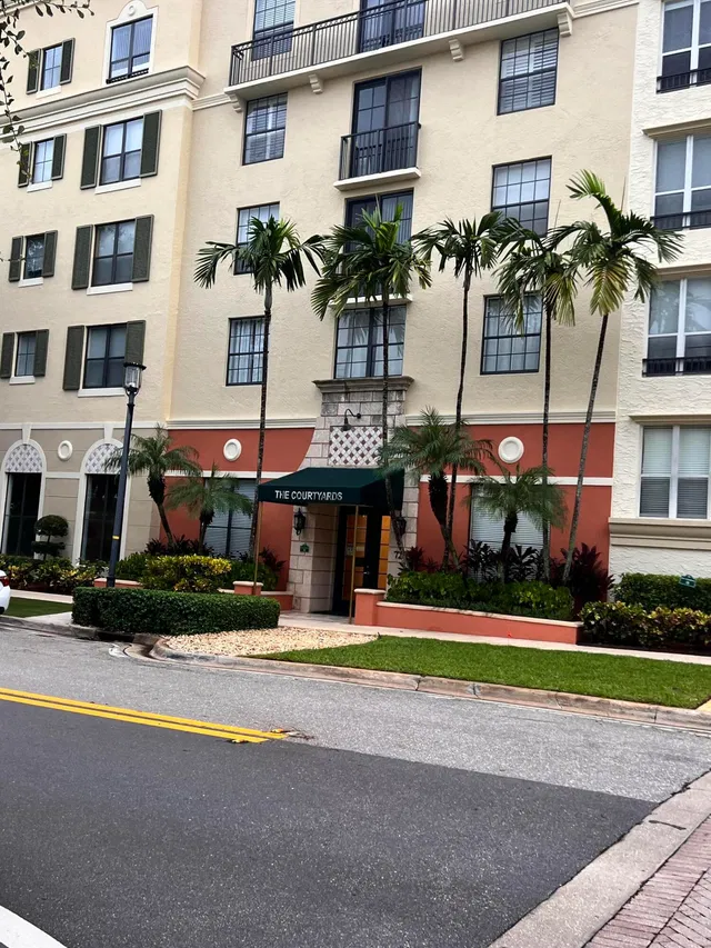 Courtyards in Cityplace Unit 101 photo 37