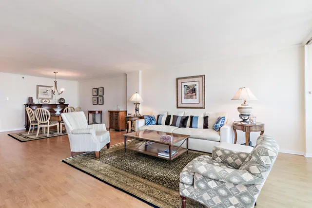 Waterview Towers Unit 2203 photo 5