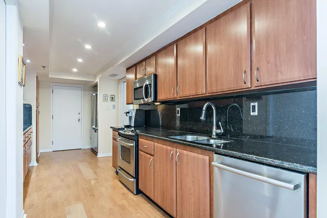 Waterview Towers Unit 2203 photo 14