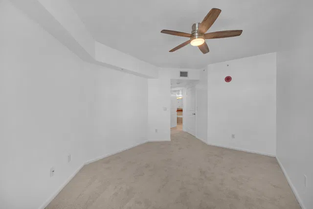 The Metropolitan Unit 612 photo 32