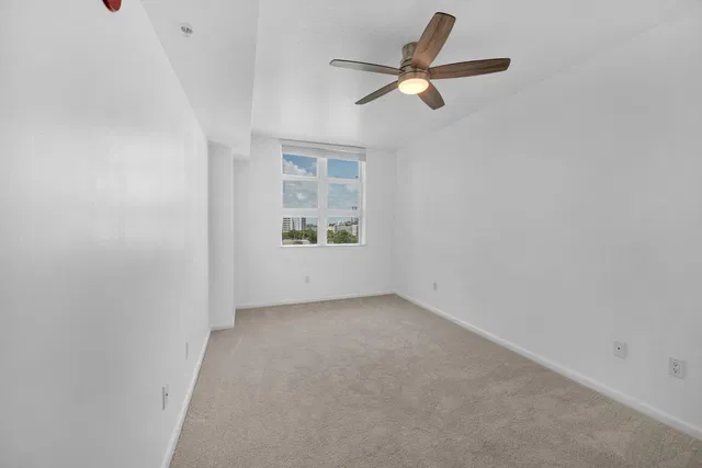 The Metropolitan Unit 612 photo 37
