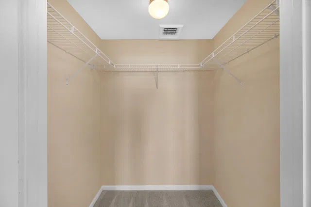 The Metropolitan Unit 612 photo 39