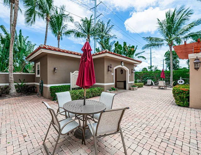 The Montecito Unit 1112 photo 41