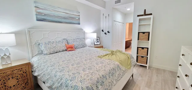 The Whitney Unit 315 photo 15