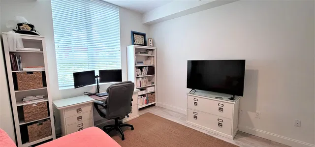 The Whitney Unit 315 photo 19