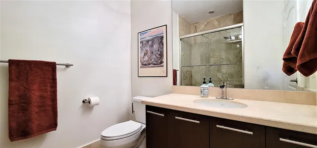 The Whitney Unit 315 photo 20