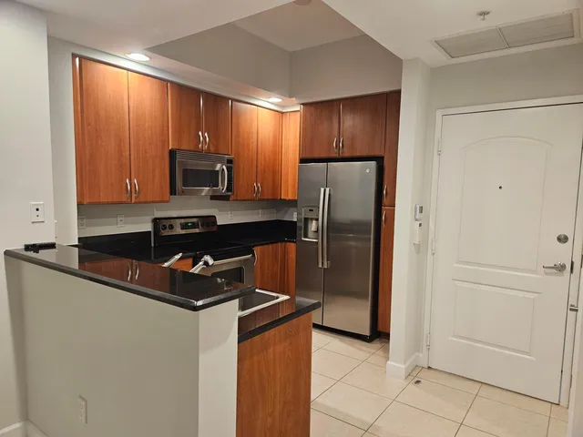 One City Plaza Unit 1113, 801 S Olive Avenue, West Palm Beach, exterior