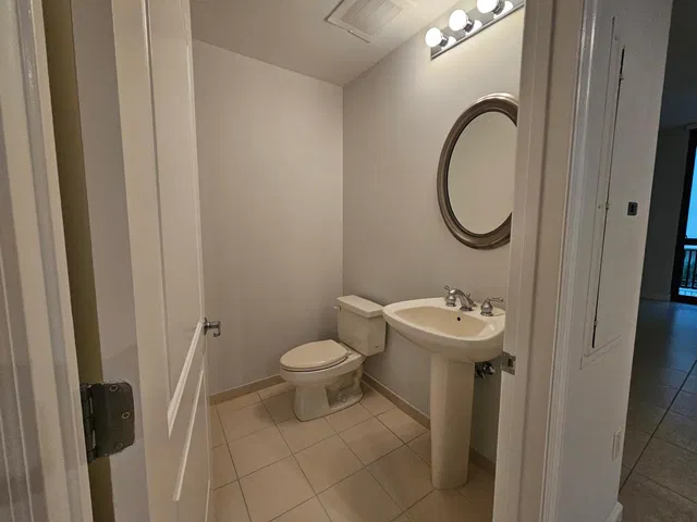 One City Plaza Unit 1113 photo 5
