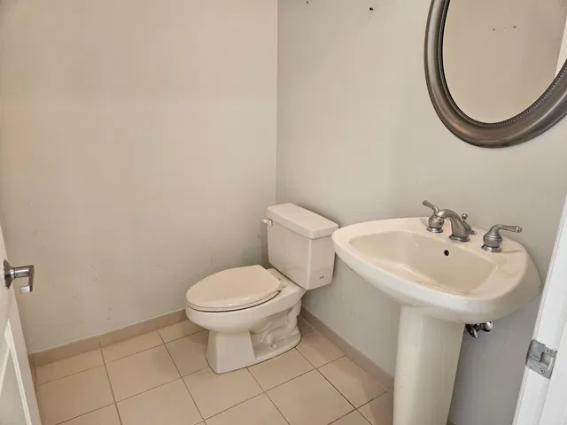 One City Plaza Unit 1113 photo 6