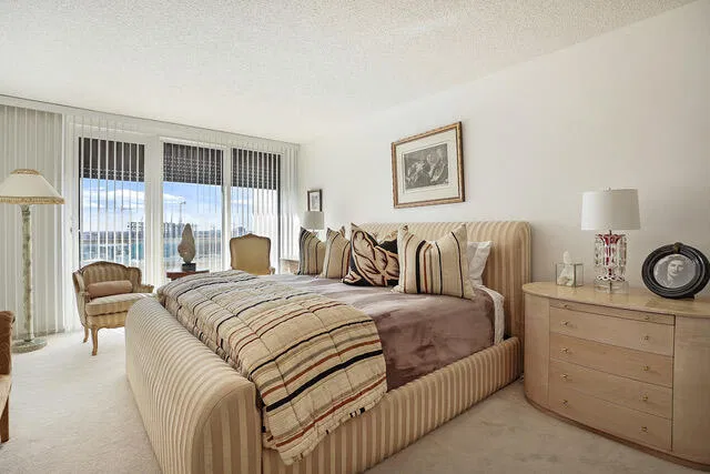 The Plaza of The Palm Beaches Unit 23g photo 11