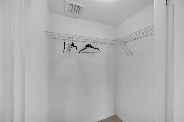 The Metropolitan Unit 518 photo 14