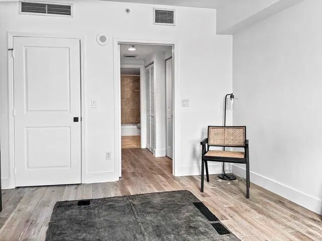 The Metropolitan Unit 311 photo 12