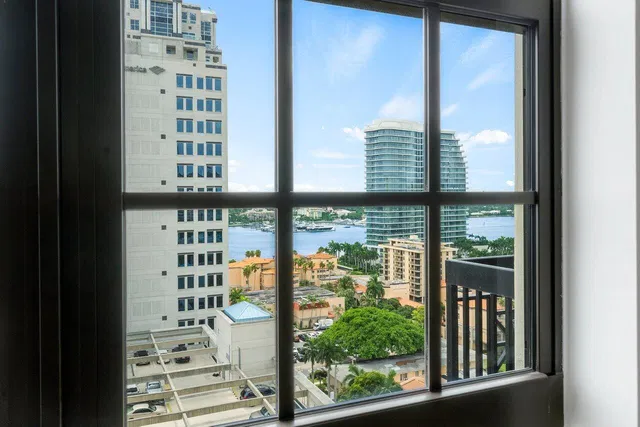 One City Plaza Unit 1206 photo 12