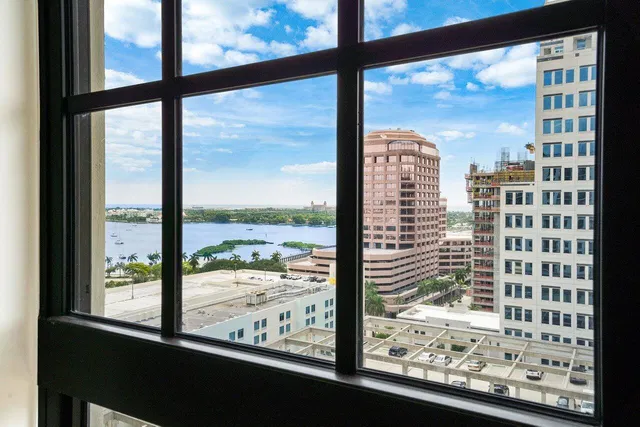 One City Plaza Unit 1206 photo 13