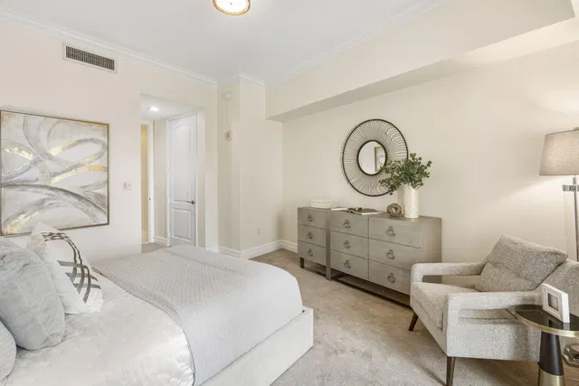 Esplanade Grande Unit 605 photo 20
