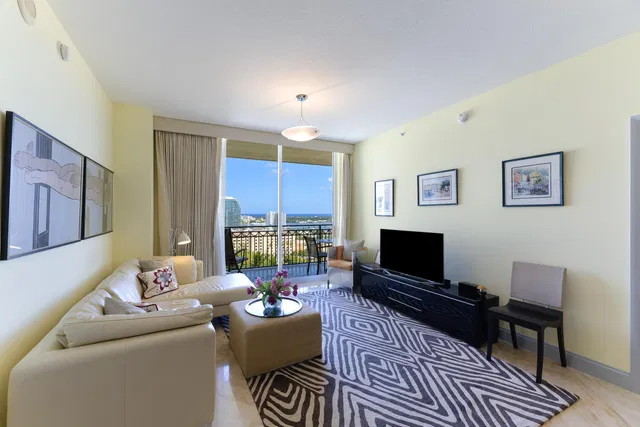 CityPlace South Tower Unit 1717 photo 8