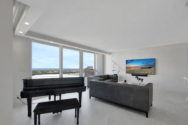 The Plaza of The Palm Beaches Unit 20a photo 20