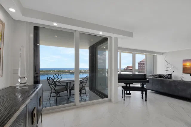 The Plaza of The Palm Beaches Unit 20a photo 24