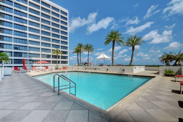 The Plaza of The Palm Beaches Unit 20a photo 33