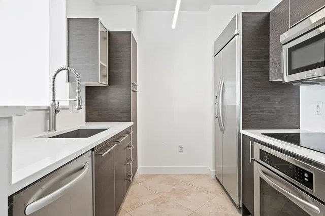CityPlace South Tower Unit 1014, sold $487,500